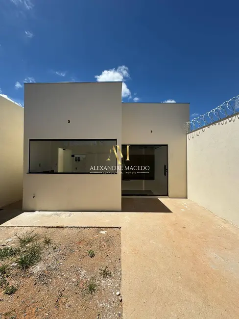 Foto 9 de Casa com 3 quartos à venda, 126m2 em Montes Claros - MG