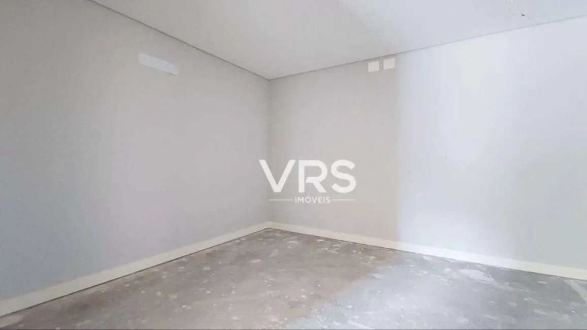 Cobertura com 3 quartos à venda, 208m2 em Agriões, Teresopolis - RJ - imagem 8 Foto 8 de Cobertura com 3 quartos à venda, 208m2 em Agriões, Teresopolis - RJ