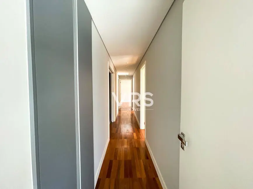 Cobertura com 3 quartos à venda, 208m2 em Agriões, Teresopolis - RJ - imagem 9 Foto 9 de Cobertura com 3 quartos à venda, 208m2 em Agriões, Teresopolis - RJ