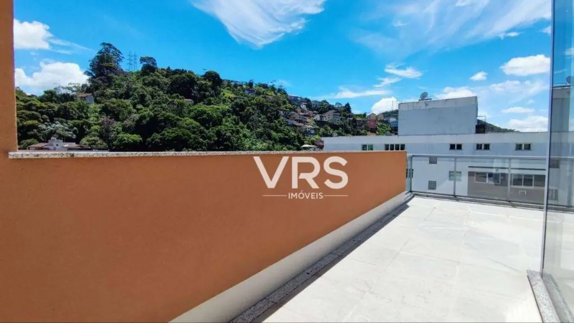 Cobertura com 3 quartos à venda, 208m2 em Agriões, Teresopolis - RJ - imagem 4 Foto 4 de Cobertura com 3 quartos à venda, 208m2 em Agriões, Teresopolis - RJ