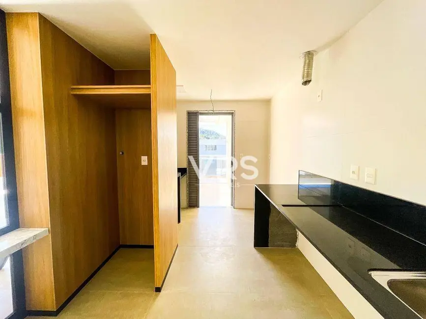 Cobertura com 3 quartos à venda, 208m2 em Agriões, Teresopolis - RJ - imagem 5 Foto 5 de Cobertura com 3 quartos à venda, 208m2 em Agriões, Teresopolis - RJ