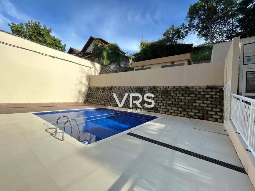 Foto 3 de Apartamento com 2 quartos à venda, 60m2 em Várzea, Teresopolis - RJ