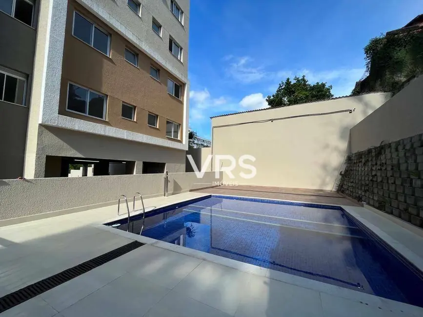 Foto 2 de Apartamento com 2 quartos à venda, 60m2 em Várzea, Teresopolis - RJ