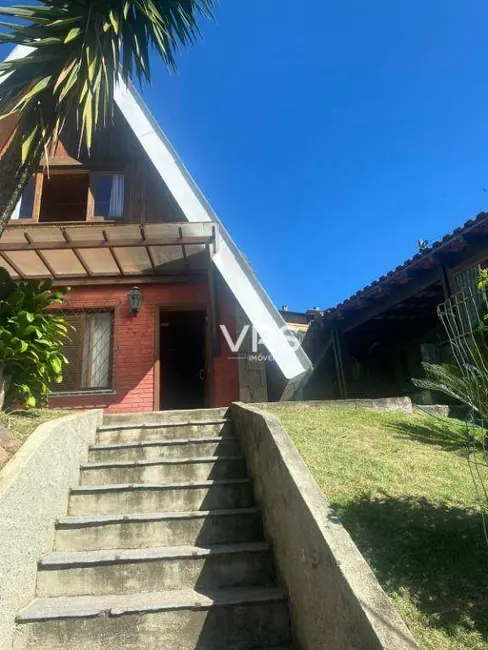 Foto 1 de Casa com 2 quartos à venda, 388m2 em Jardim Cascata, Teresopolis - RJ