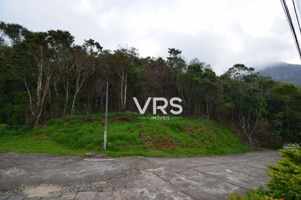 Foto 2 de Terreno / Lote à venda, 6000m2 em Iucas, Teresopolis - RJ