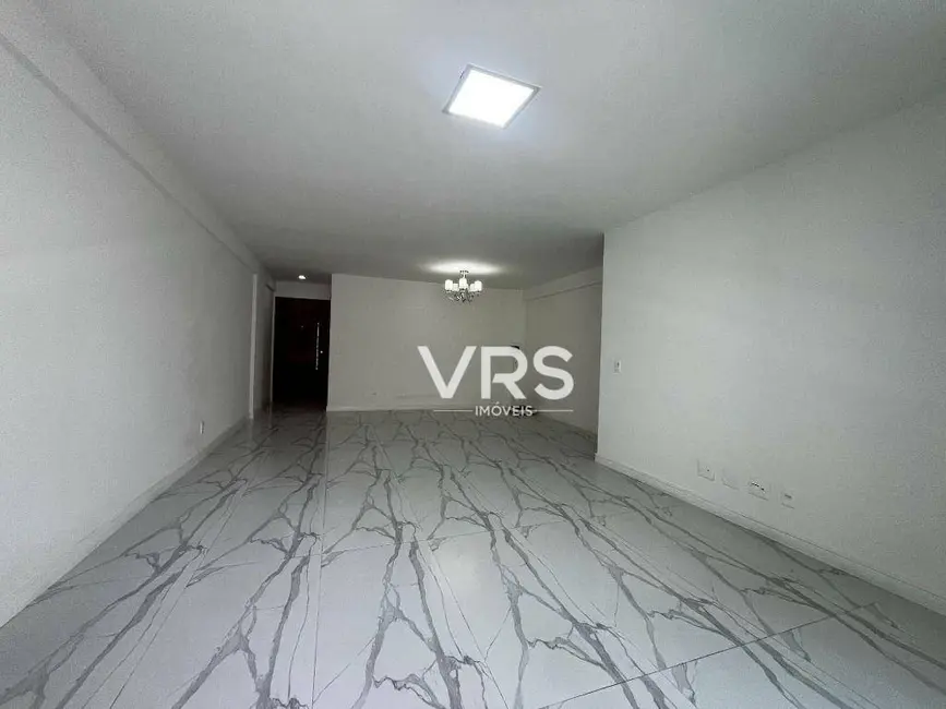 Foto 3 de Apartamento com 3 quartos à venda, 137m2 em Alto, Teresopolis - RJ