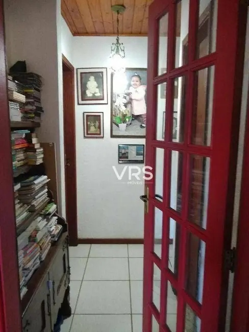 Foto 5 de Casa de Condomínio com 3 quartos à venda, 450m2 em Albuquerque, Teresopolis - RJ