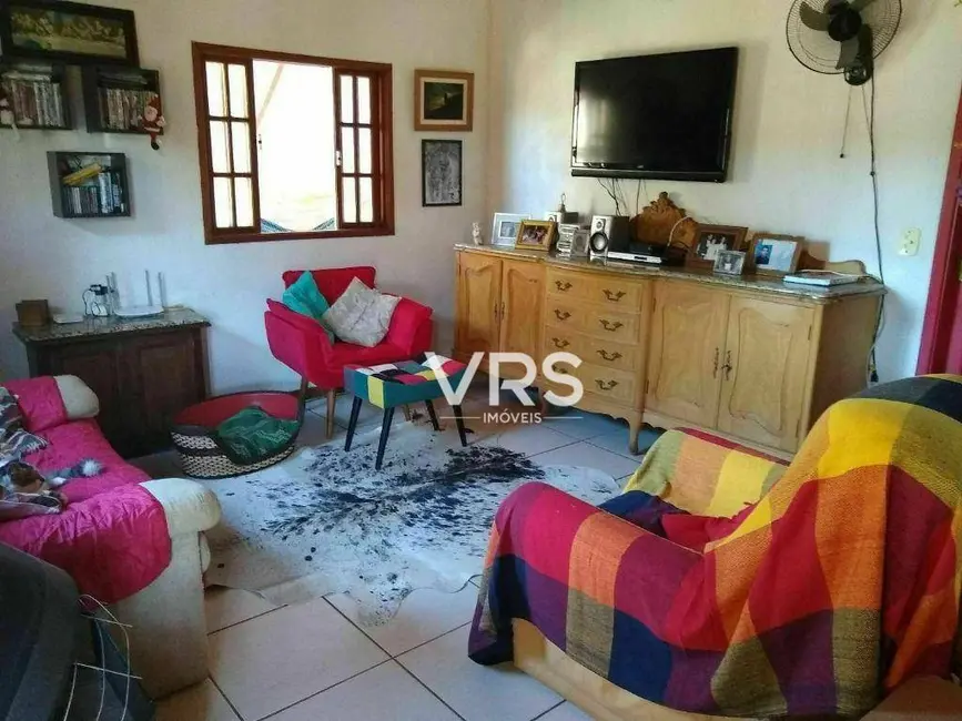 Foto 3 de Casa de Condomínio com 3 quartos à venda, 450m2 em Albuquerque, Teresopolis - RJ