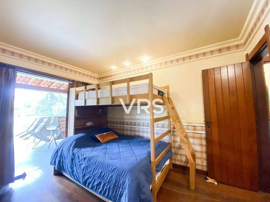 Casa de Condomínio com 5 quartos à venda, 56354m2 em Carlos Guinle, Teresopolis - RJ - imagem 9 Foto 9 de Casa de Condomínio com 5 quartos à venda, 56354m2 em Carlos Guinle, Teresopolis - RJ