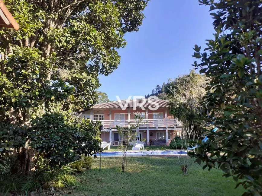 Foto 2 de Casa de Condomínio com 4 quartos à venda, 1365m2 em Albuquerque, Teresopolis - RJ