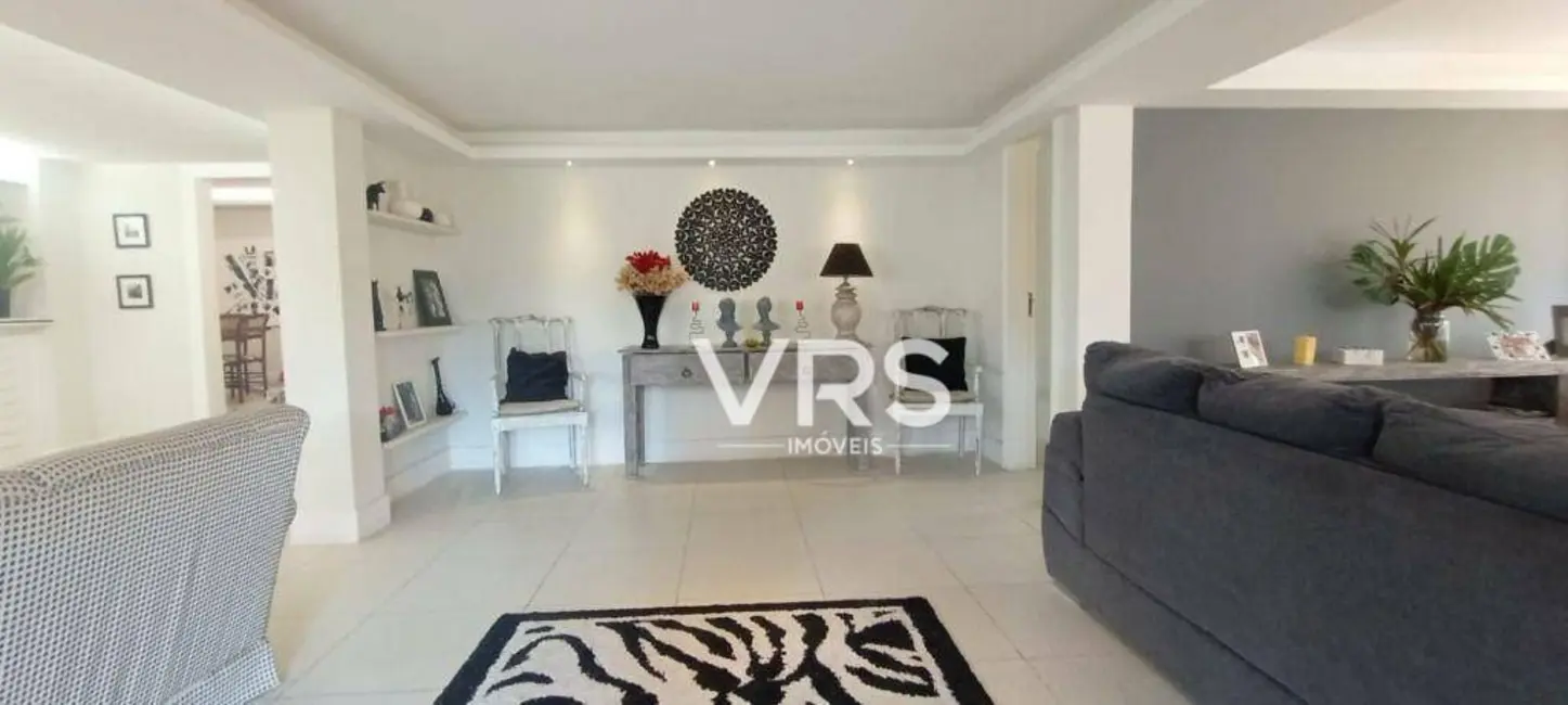 Foto 9 de Casa de Condomínio com 4 quartos à venda, 1365m2 em Albuquerque, Teresopolis - RJ