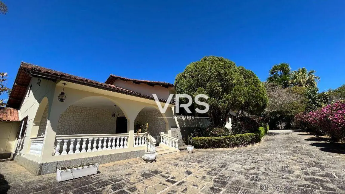 Casa com 6 quartos à venda, 3503m2 em Parque São Luiz, Teresopolis - RJ - imagem 3 Foto 3 de Casa com 6 quartos à venda, 3503m2 em Parque São Luiz, Teresopolis - RJ
