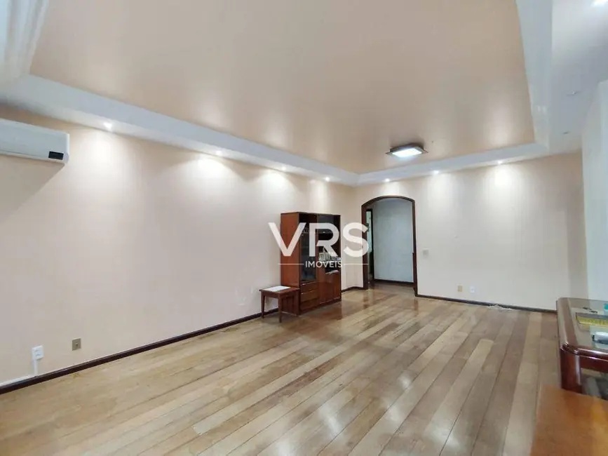 Foto 1 de Apartamento com 3 quartos à venda, 168m2 em Vila Muqui, Teresopolis - RJ