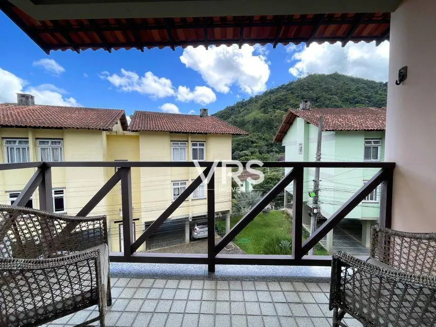 Apartamento com 2 quartos à venda, 80m2 em Várzea, Teresopolis - RJ - imagem 4 Foto 4 de Apartamento com 2 quartos à venda, 80m2 em Várzea, Teresopolis - RJ