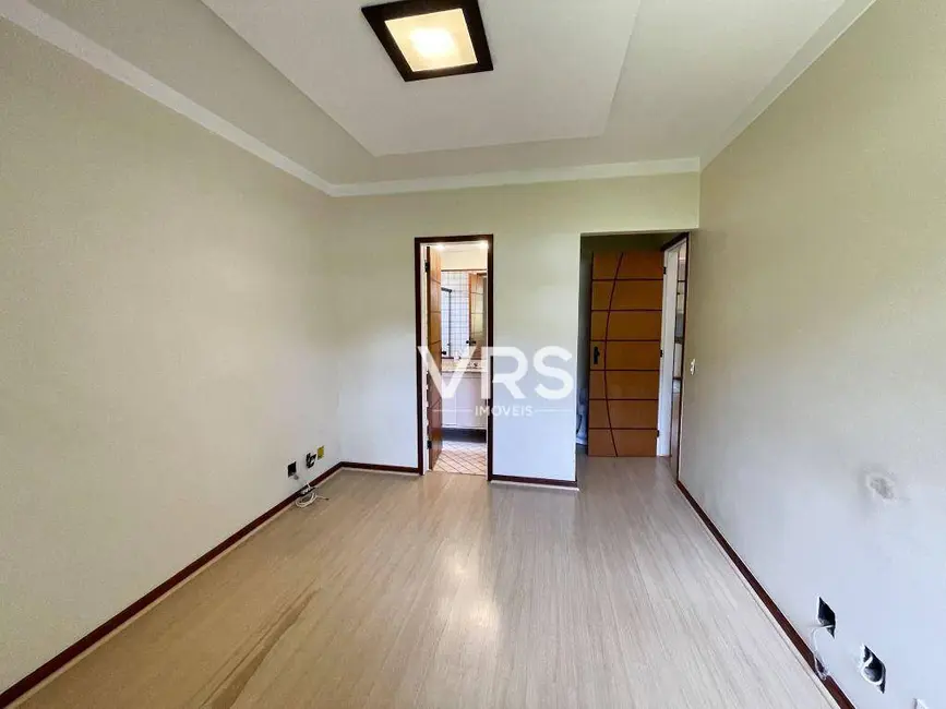 Apartamento com 2 quartos à venda, 80m2 em Várzea, Teresopolis - RJ - imagem 9 Foto 9 de Apartamento com 2 quartos à venda, 80m2 em Várzea, Teresopolis - RJ