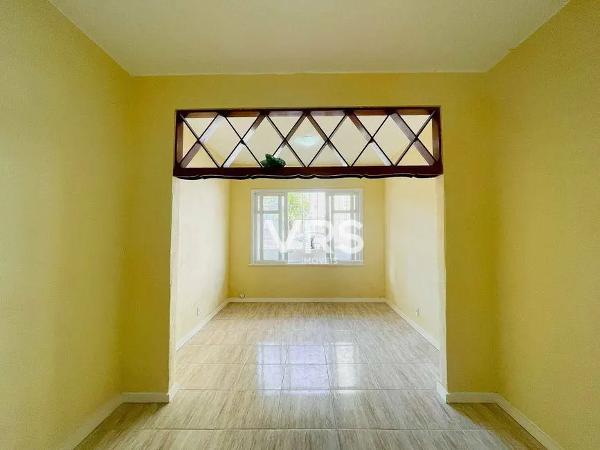 Foto 3 de Apartamento com 1 quarto à venda, 24m2 em Agriões, Teresopolis - RJ
