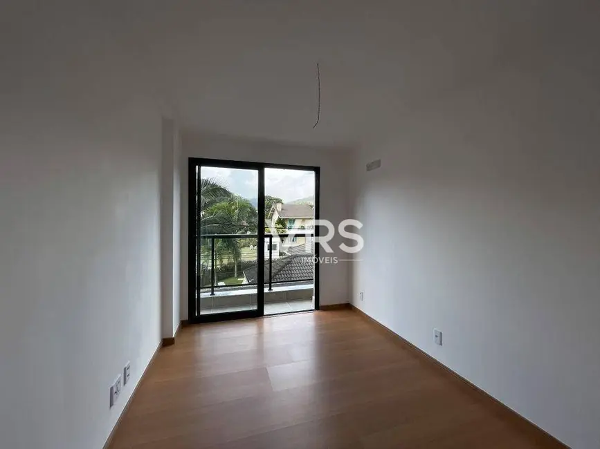 Foto 8 de Apartamento com 2 quartos à venda, 63m2 em Várzea, Teresopolis - RJ