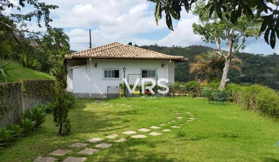 Foto 2 de Casa de Condomínio com 6 quartos à venda, 307m2 em Parque do Imbui, Teresopolis - RJ