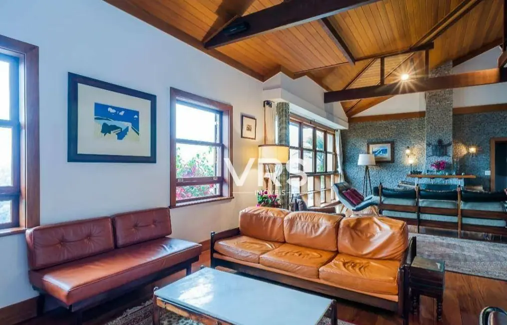 Foto 5 de Casa de Condomínio com 6 quartos à venda, 307m2 em Parque do Imbui, Teresopolis - RJ
