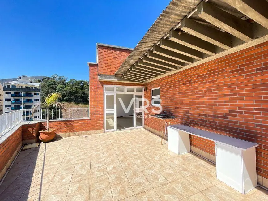 Foto 1 de Cobertura com 3 quartos à venda, 119m2 em Várzea, Teresopolis - RJ