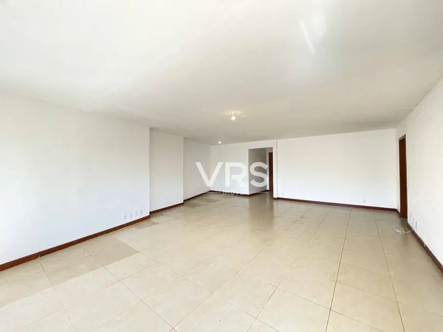 Cobertura com 3 quartos à venda, 119m2 em Várzea, Teresopolis - RJ - imagem 8 Foto 8 de Cobertura com 3 quartos à venda, 119m2 em Várzea, Teresopolis - RJ