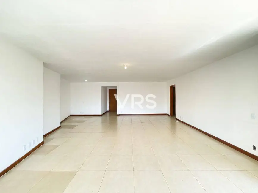 Cobertura com 3 quartos à venda, 119m2 em Várzea, Teresopolis - RJ - imagem 6 Foto 6 de Cobertura com 3 quartos à venda, 119m2 em Várzea, Teresopolis - RJ