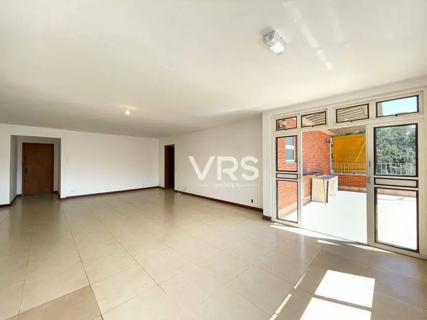 Cobertura com 3 quartos à venda, 119m2 em Várzea, Teresopolis - RJ - imagem 7 Foto 7 de Cobertura com 3 quartos à venda, 119m2 em Várzea, Teresopolis - RJ