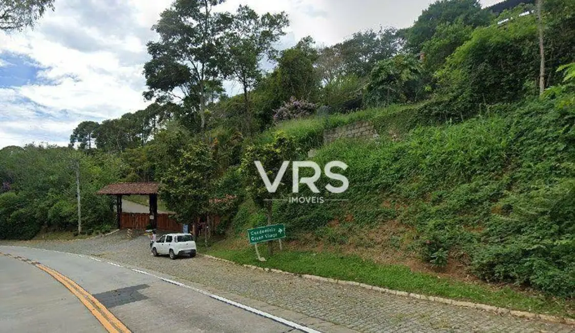 Foto 1 de Terreno / Lote à venda, 640m2 em Quebra Frascos, Teresopolis - RJ