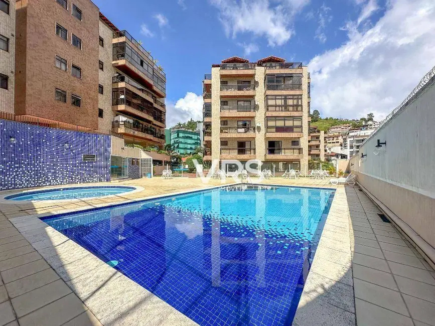 Foto 2 de Apartamento com 3 quartos à venda, 144m2 em Várzea, Teresopolis - RJ