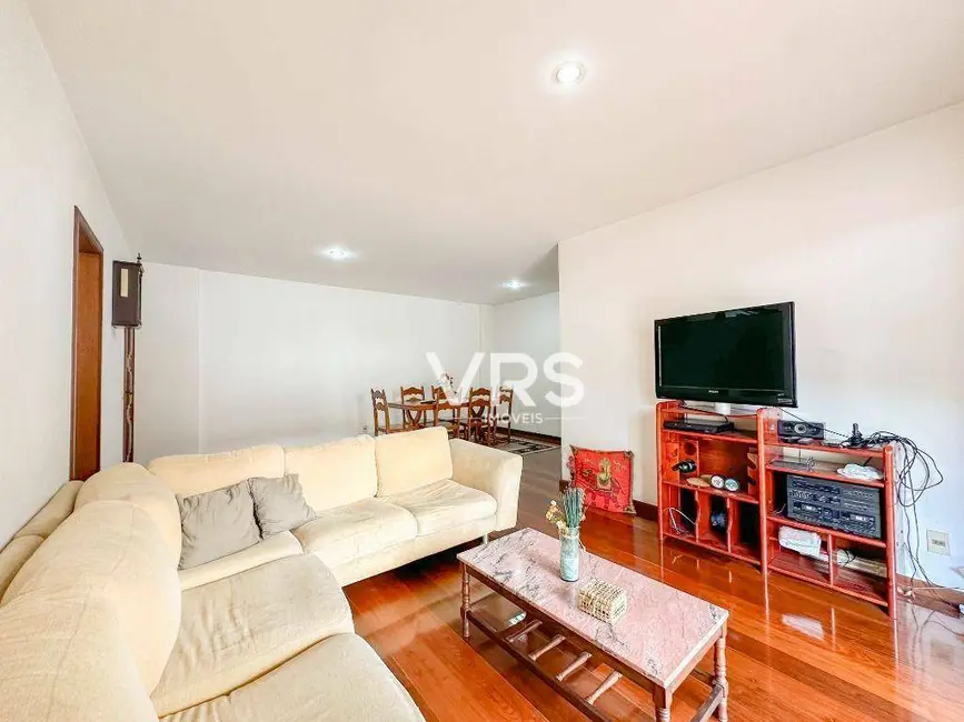 Foto 3 de Apartamento com 3 quartos à venda, 144m2 em Várzea, Teresopolis - RJ