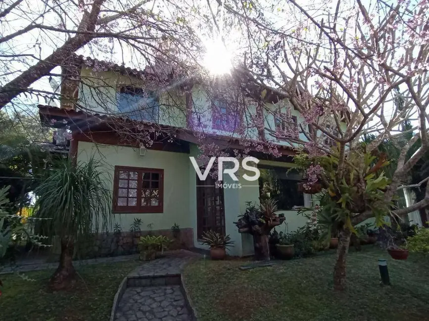 Foto 1 de Casa de Condomínio com 5 quartos à venda, 1100m2 em Albuquerque, Teresopolis - RJ