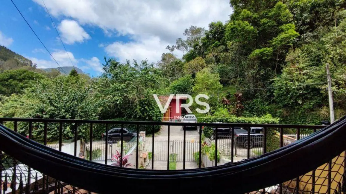 Foto 3 de Casa com 3 quartos à venda, 105m2 em Albuquerque, Teresopolis - RJ