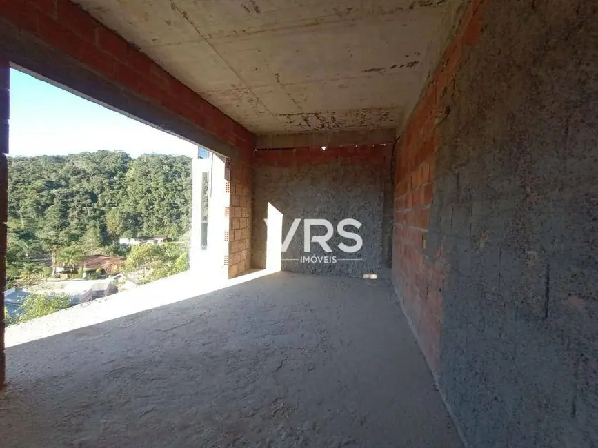 Foto 8 de Casa de Condomínio com 3 quartos à venda, 334m2 em Albuquerque, Teresopolis - RJ