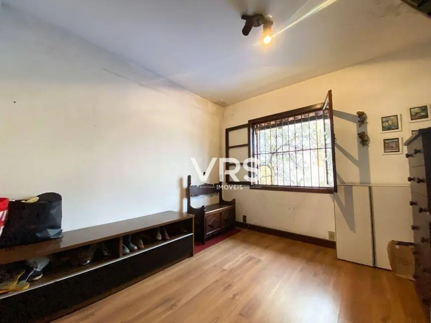 Casa com 4 quartos à venda, 116m2 em Várzea, Teresopolis - RJ - imagem 9 Foto 9 de Casa com 4 quartos à venda, 116m2 em Várzea, Teresopolis - RJ