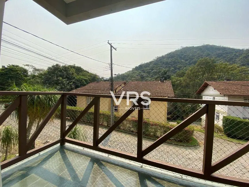 Foto 4 de Apartamento com 2 quartos à venda, 80m2 em Várzea, Teresopolis - RJ