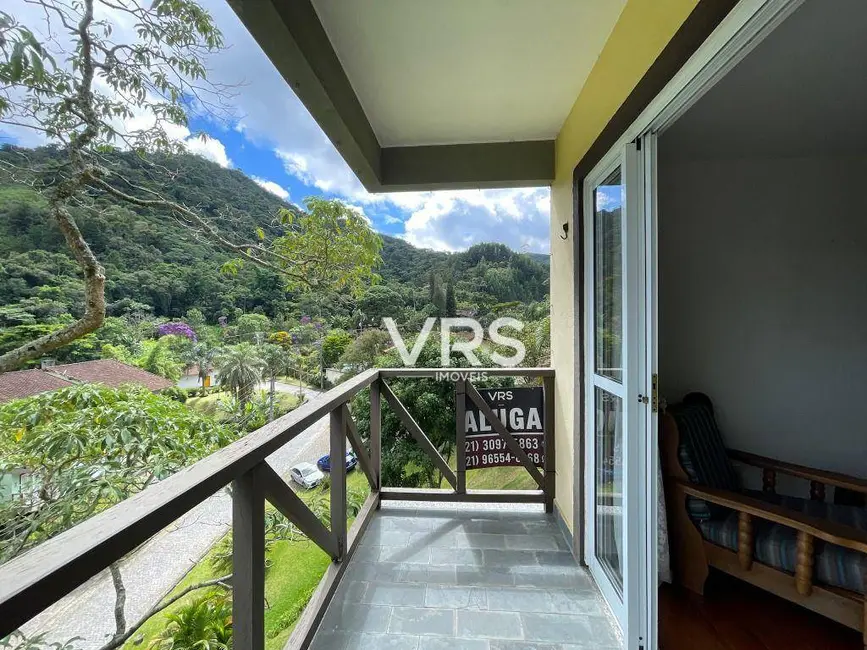Foto 3 de Apartamento com 2 quartos à venda, 80m2 em Várzea, Teresopolis - RJ