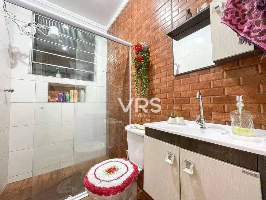 Foto 8 de Apartamento com 2 quartos à venda, 50m2 em Várzea, Teresopolis - RJ