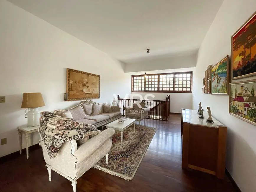 Cobertura com 5 quartos à venda, 2450m2 em Nossa Senhora de Fátima, Teresopolis - RJ - imagem 8 Foto 8 de Cobertura com 5 quartos à venda, 2450m2 em Nossa Senhora de Fátima, Teresopolis - RJ