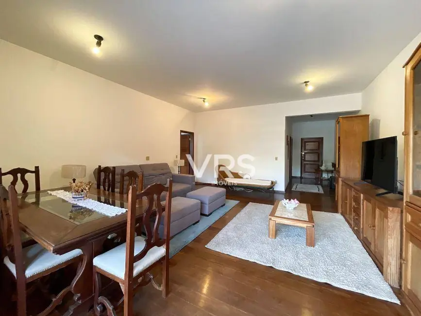 Cobertura com 5 quartos à venda, 2450m2 em Nossa Senhora de Fátima, Teresopolis - RJ - imagem 3 Foto 3 de Cobertura com 5 quartos à venda, 2450m2 em Nossa Senhora de Fátima, Teresopolis - RJ