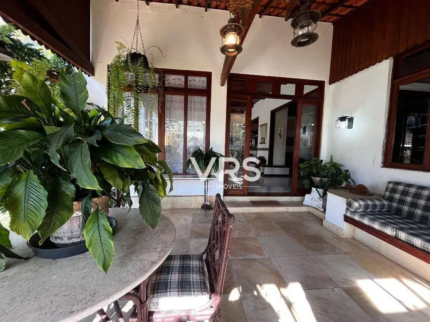 Casa com 4 quartos à venda, 2560m2 em Parque do Imbui, Teresopolis - RJ - imagem 4 Foto 4 de Casa com 4 quartos à venda, 2560m2 em Parque do Imbui, Teresopolis - RJ