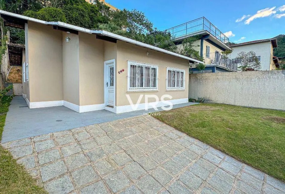 Foto 1 de Casa com 3 quartos à venda, 569m2 em Alto, Teresopolis - RJ