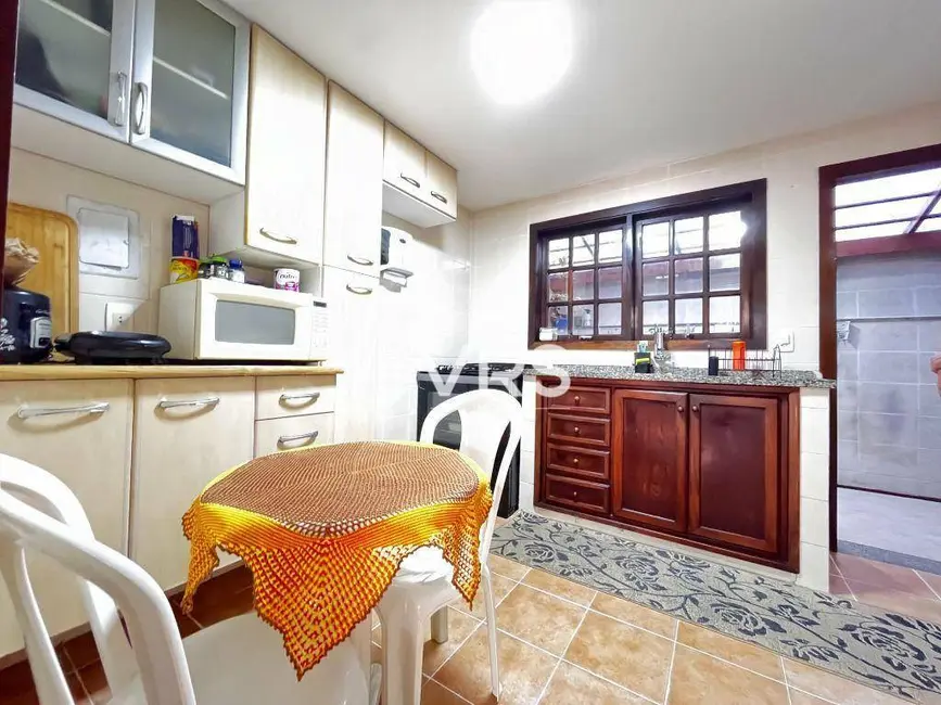 Foto 6 de Casa de Condomínio com 3 quartos à venda, 32m2 em Araras, Teresopolis - RJ