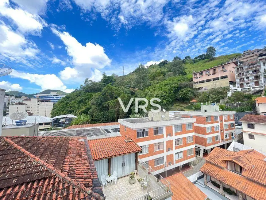 Foto 4 de Apartamento com 1 quarto à venda, 47m2 em Várzea, Teresopolis - RJ