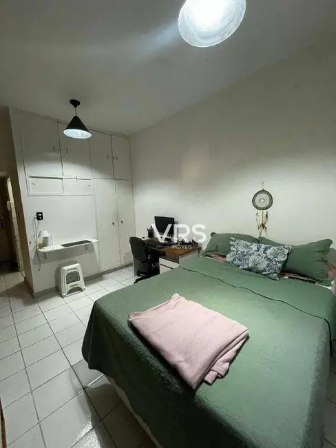 Foto 1 de Apartamento com 1 quarto à venda, 18m2 em Várzea, Teresopolis - RJ