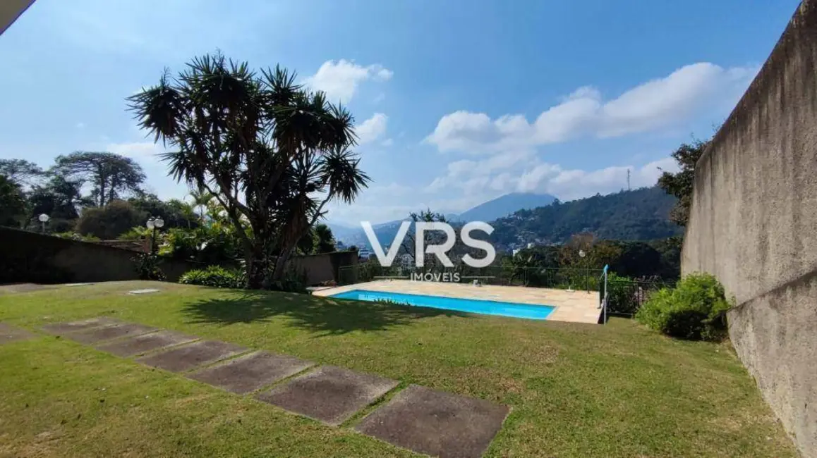 Foto 9 de Casa com 6 quartos à venda, 1333m2 em Iucas, Teresopolis - RJ