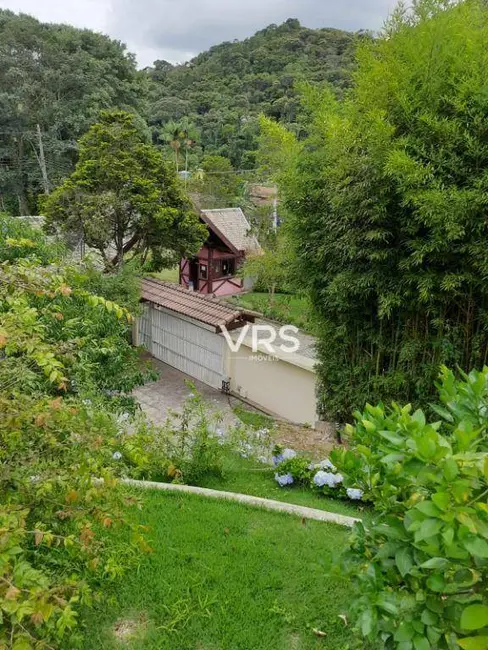 Casa com 4 quartos à venda, 1400m2 em Albuquerque, Teresopolis - RJ - imagem 5 Foto 5 de Casa com 4 quartos à venda, 1400m2 em Albuquerque, Teresopolis - RJ