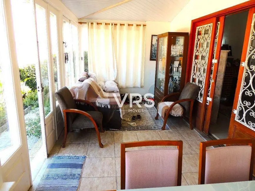 Casa com 4 quartos à venda, 721m2 em Golfe, Teresopolis - RJ - imagem 7 Foto 7 de Casa com 4 quartos à venda, 721m2 em Golfe, Teresopolis - RJ