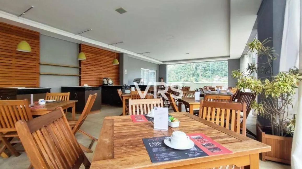 Foto 4 de Apartamento com 2 quartos à venda, 63m2 em Araras, Petropolis - RJ