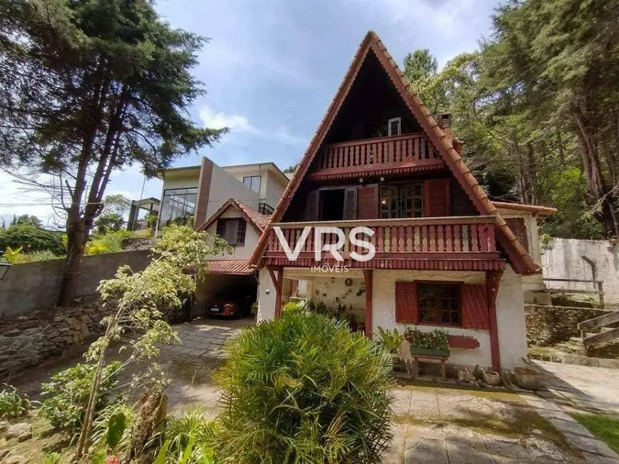 Foto 4 de Casa com 3 quartos à venda, 910m2 em Cascata dos Amores, Teresopolis - RJ