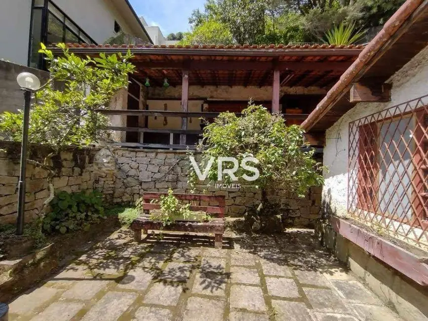 Foto 9 de Casa com 3 quartos à venda, 910m2 em Cascata dos Amores, Teresopolis - RJ